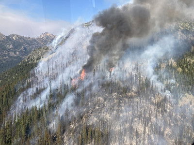 Blue Lake Fire_MVRD_OkaWenNF_2023-08-16 from airplane2.jpg