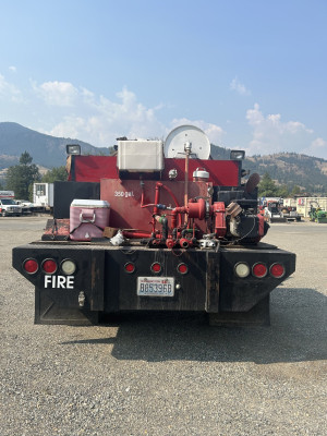 fire trck 3.jpg